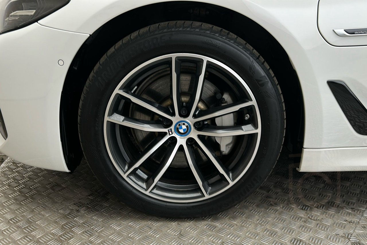 BMW 530e 5 Touring xDrive M Sport