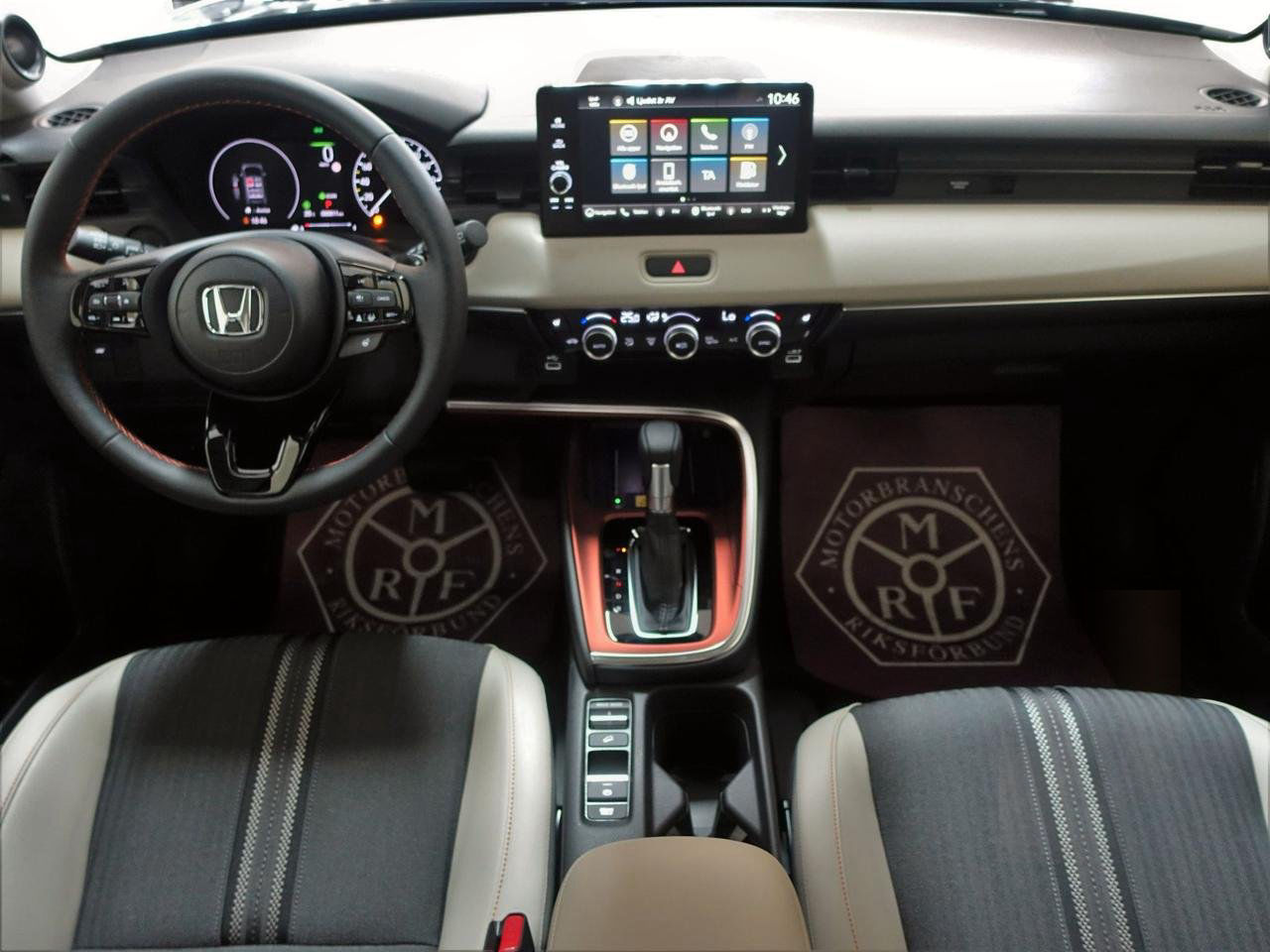 Honda HR-V HYBRID ADVANCE STYLE SNABB