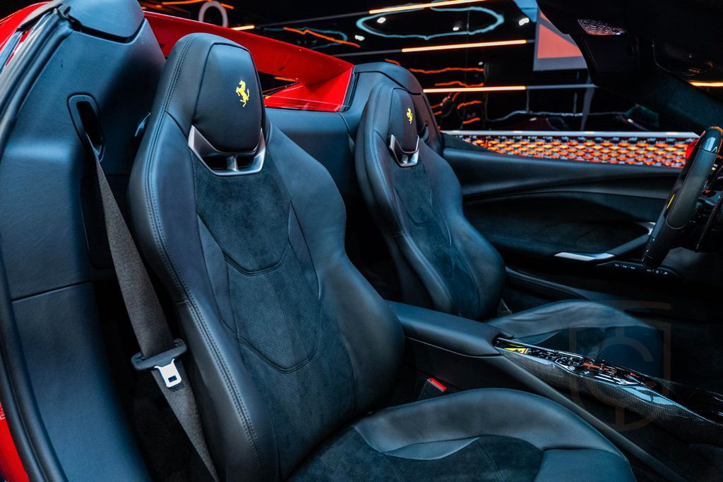 Ferrari 296 GTS*CarbonLeds*Lift*Ventilated