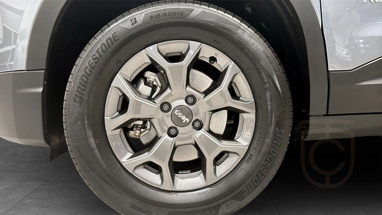 Jeep Avenger e-Hybrid e-DCS