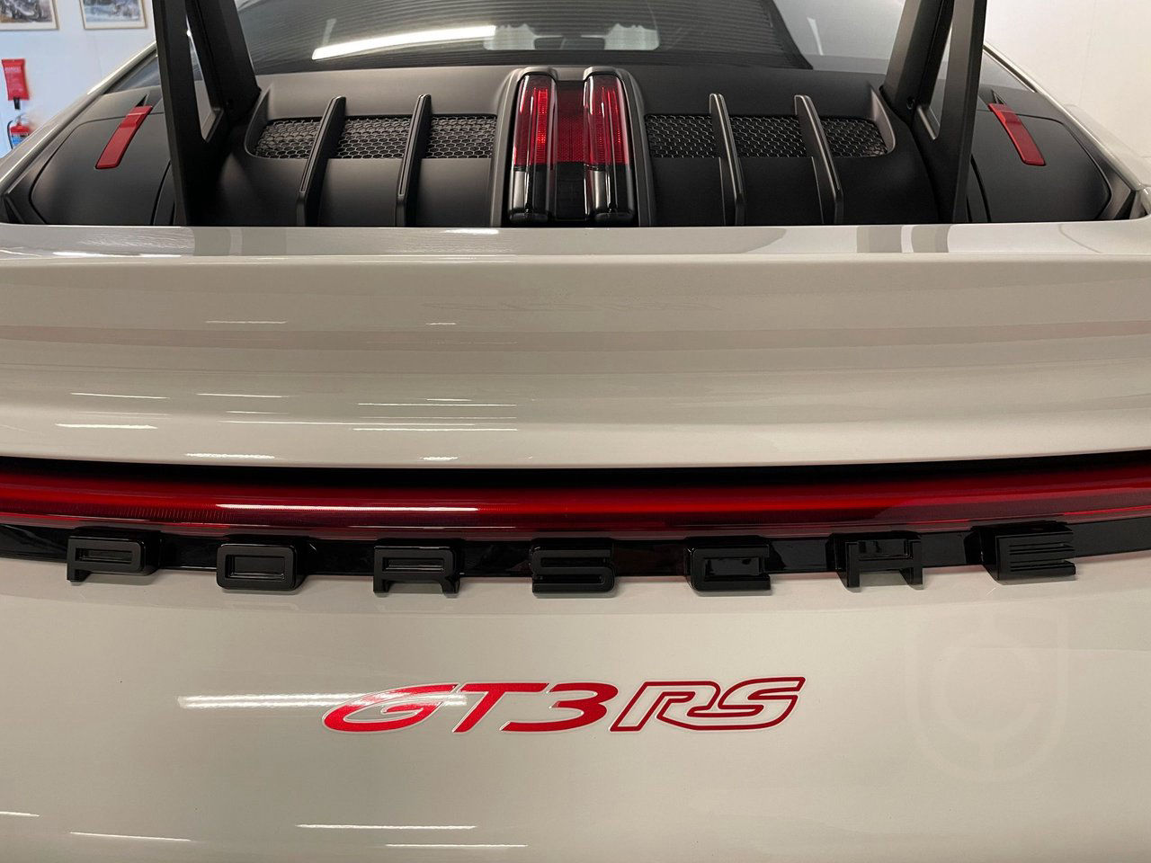 Porsche 992 911 GT3 RS