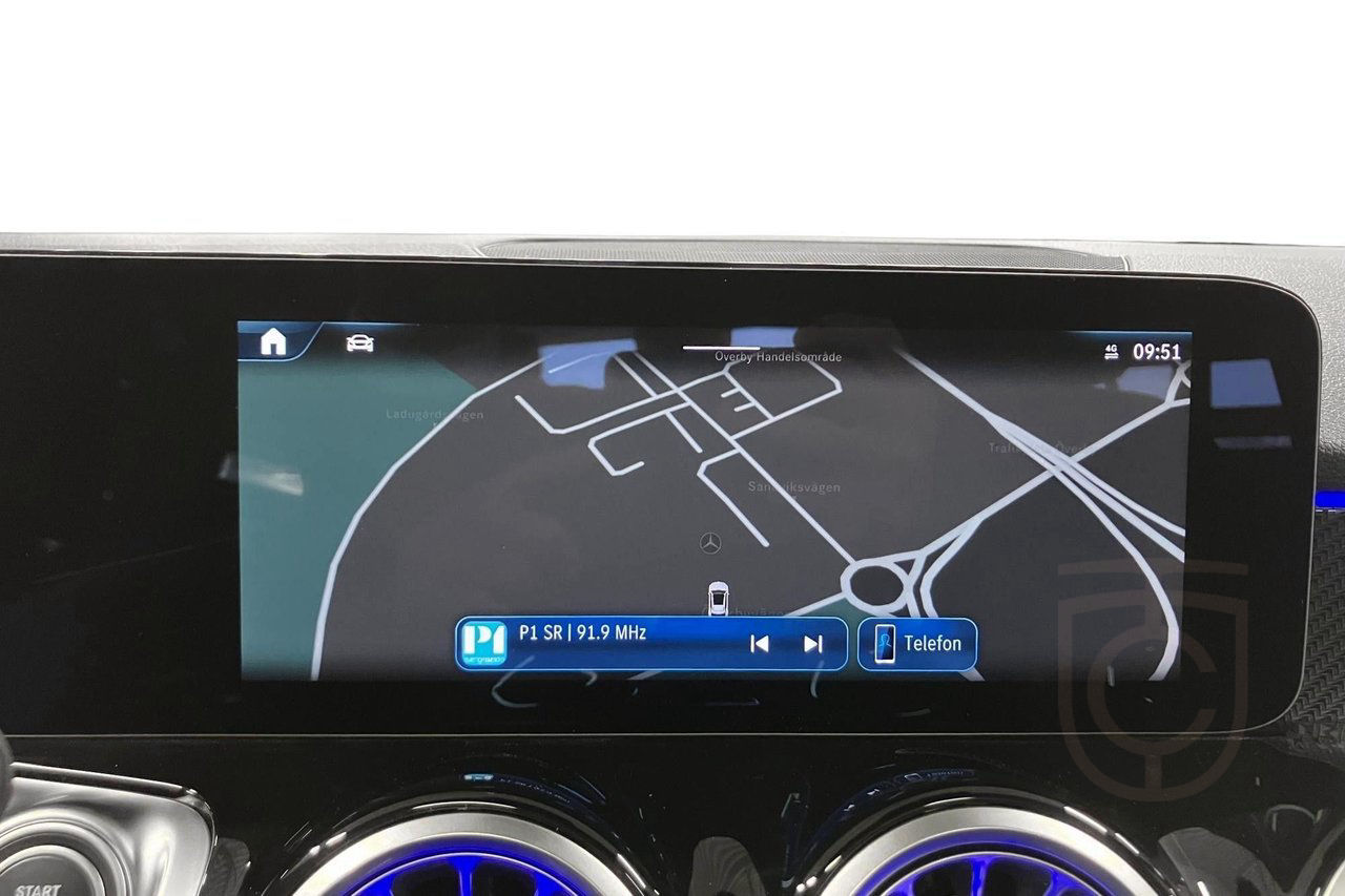 Mercedes-Benz EQB 250+ AMG Line