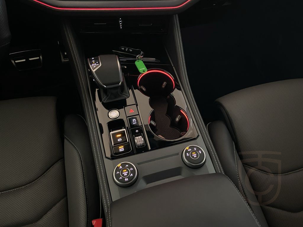 Volkswagen Touareg R-line(Garantie 12/2028.Standh..ACC.Kame
