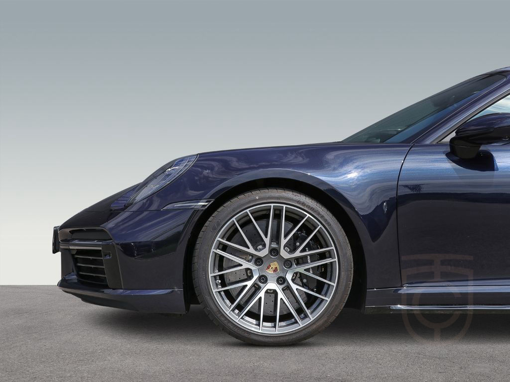 Porsche 992 911 Turbo S Cabrio Leder-crema Burmester