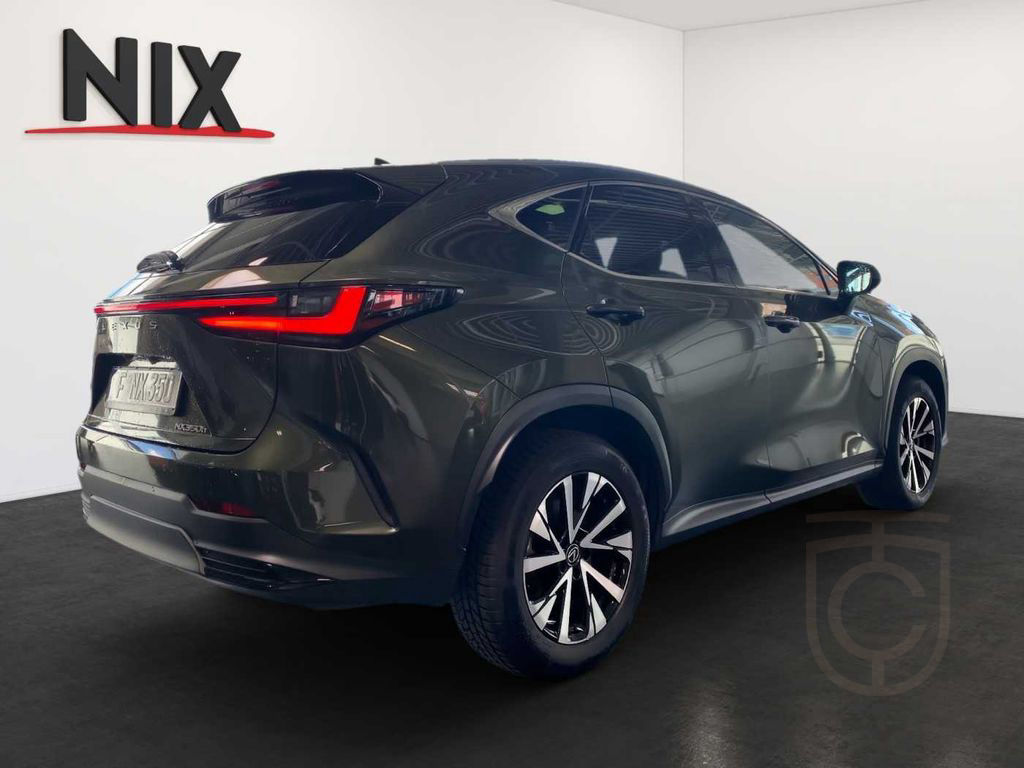 Lexus NX 350h Executive Line + Technik + Pano