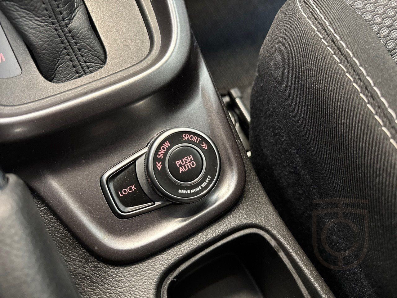 Suzuki Vitara HYBRID AWD ALLGRIP AGS AUTOMAT