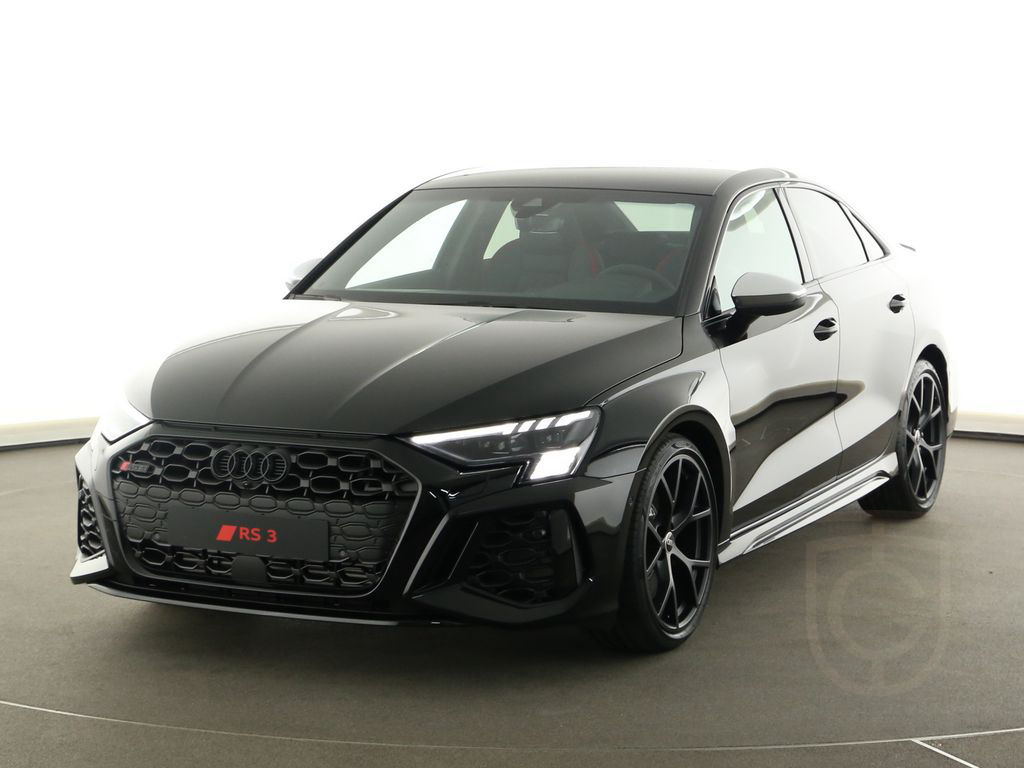 Audi RS3 Limousine 2.5 TFSI quattro S tronic LED Nav