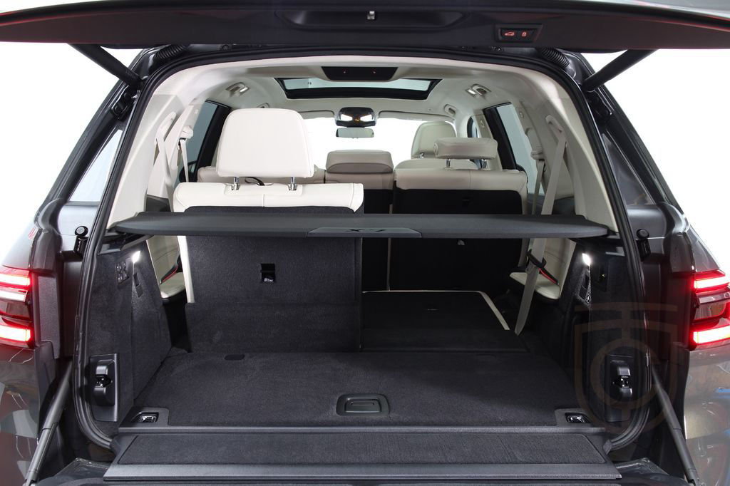 BMW X7 xDrive 40 i Head Up H&K Keyless