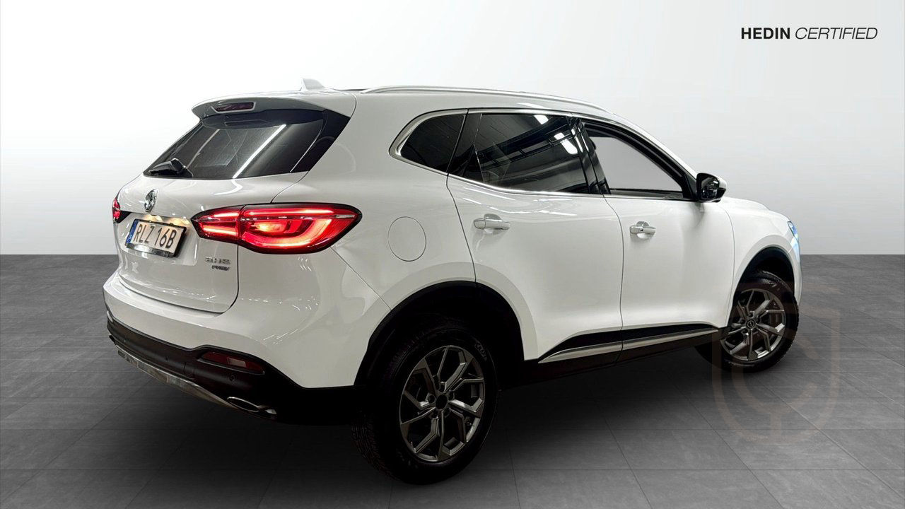 MG EHS PLUG-IN HYBRID LUXURY