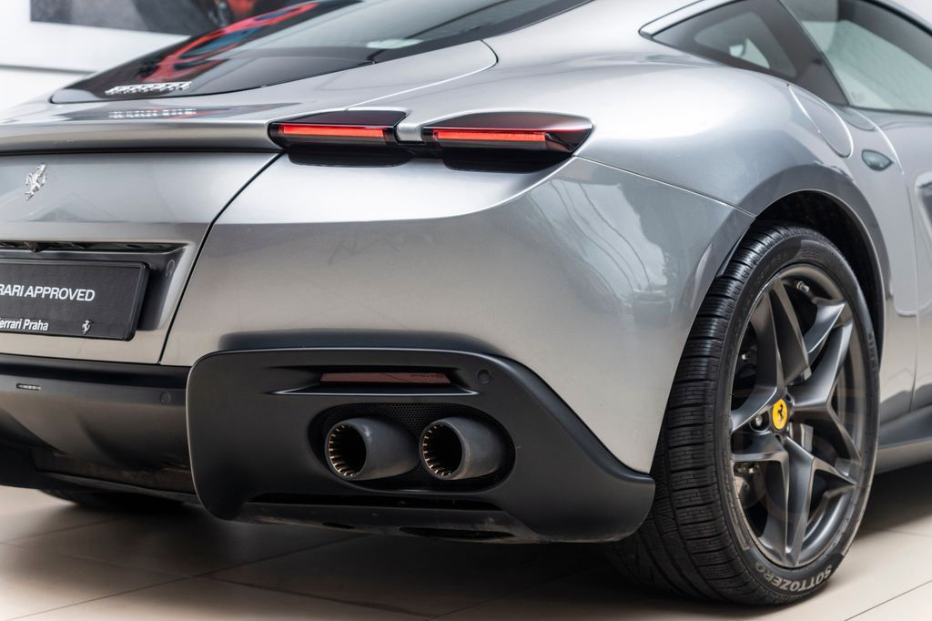 Ferrari Roma Cupé