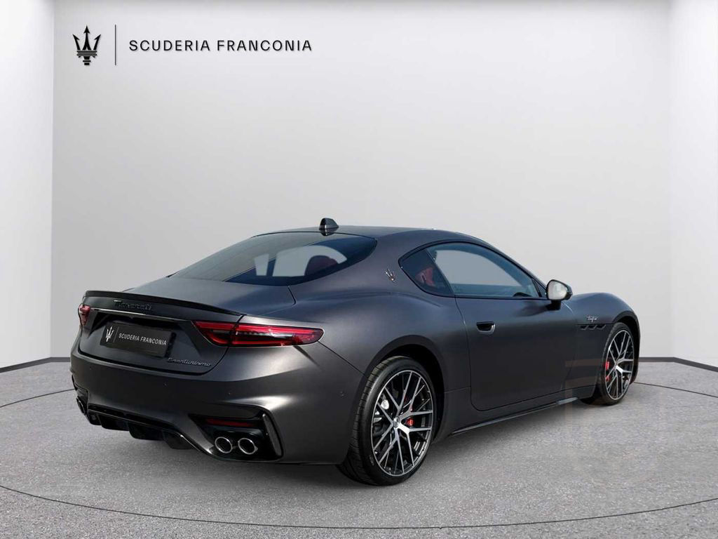 Maserati GranTurismo Trofeo