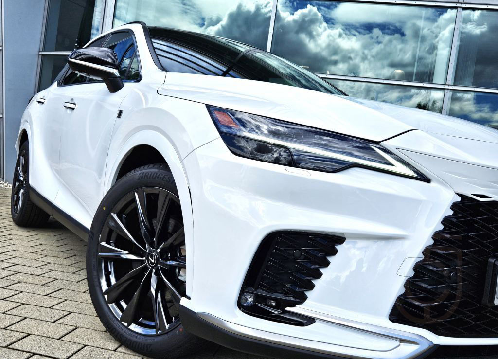Lexus RX 450h+ (Plug-in-Hybrid) F SPORT Design