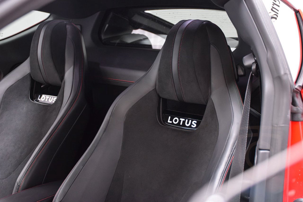 Lotus Emira Turbo First Edition