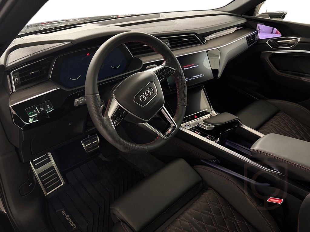 Audi Q8 Sportback 55 e-tron quattro 300kW 2024 Proline, S Line