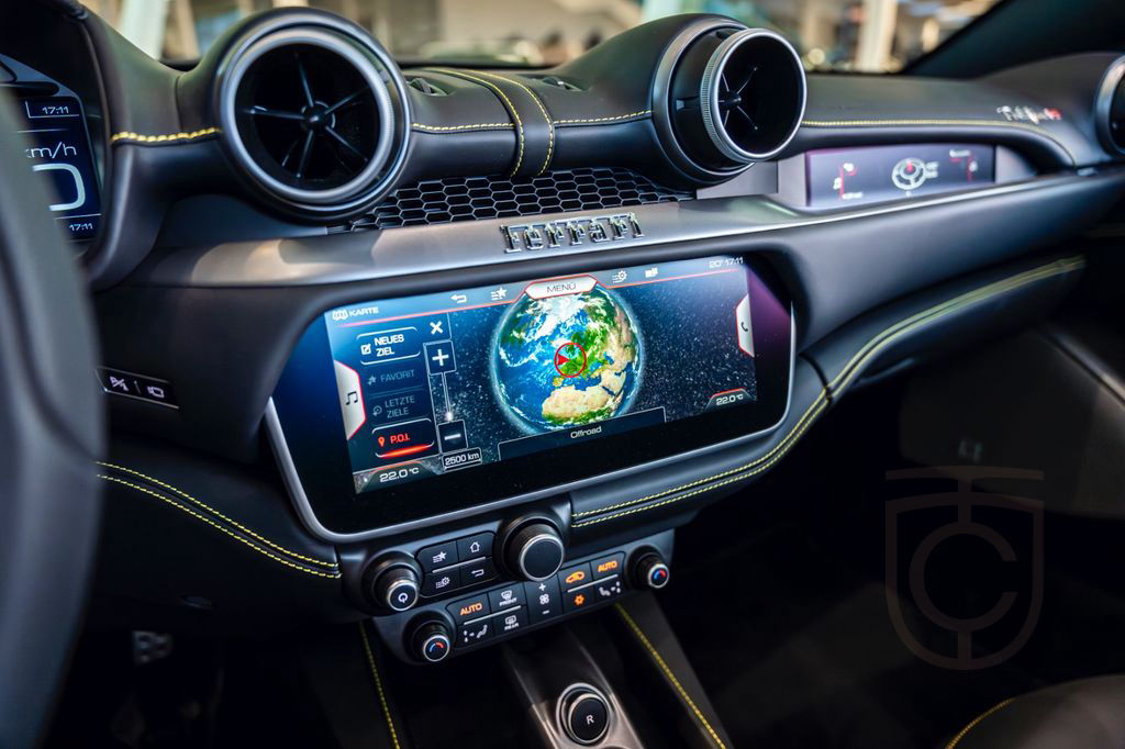 Ferrari PORTOFINO M * VERDE PINO * Disp.*Daytona*JBL*LED