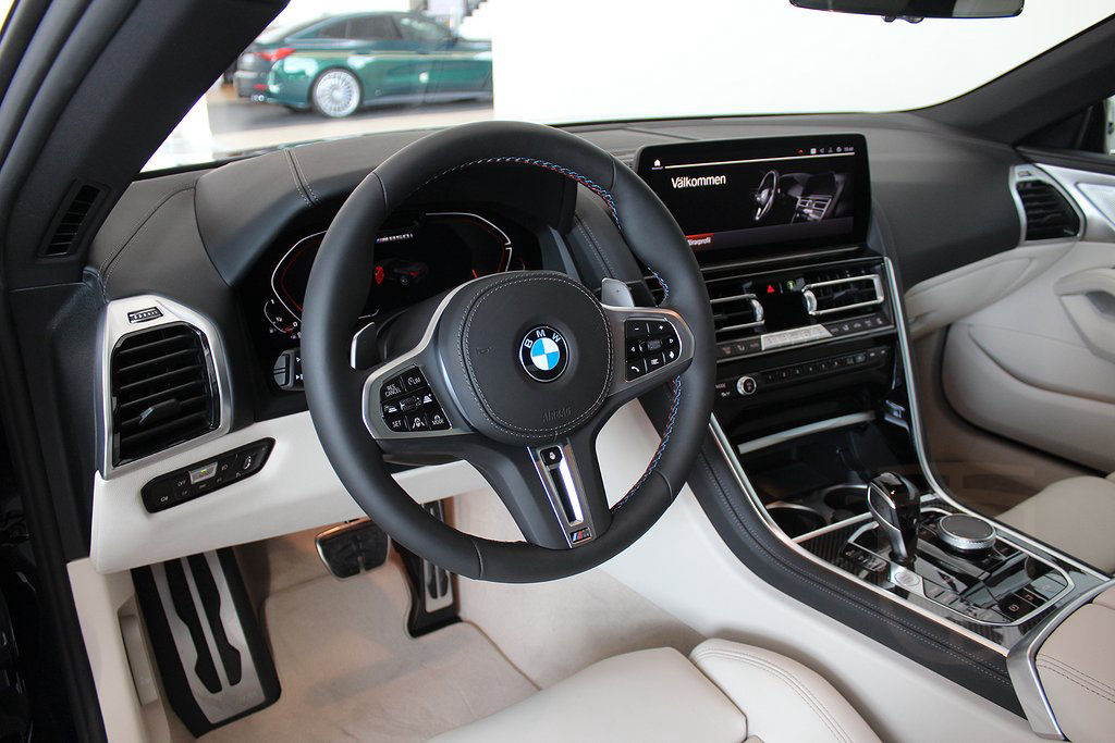 BMW M850i xDrive Convertible