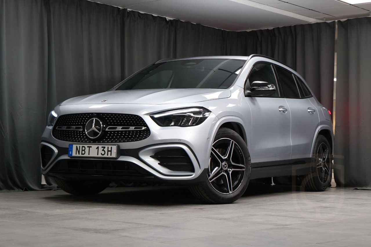 Mercedes-Benz GLA 200 AMG Line ADVANCED PLUS