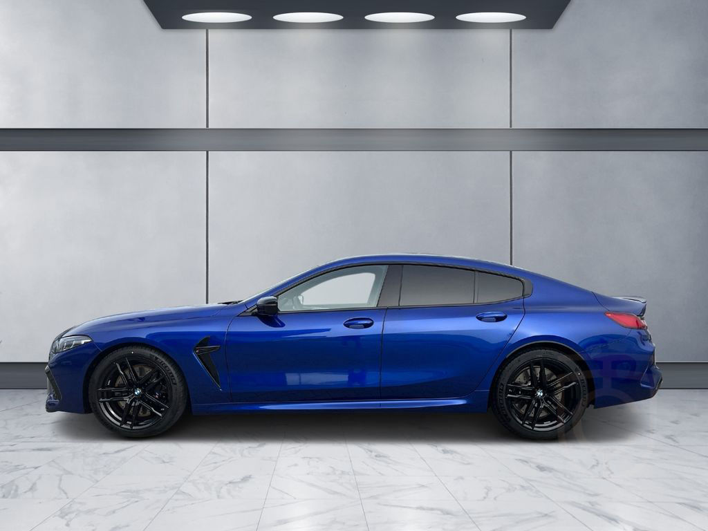 BMW M8 Competition Gran Coupe Wärme-Paket B&W