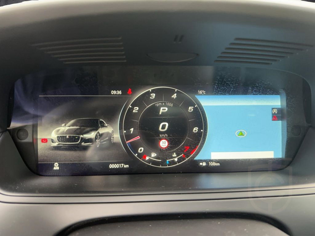 Jaguar F-Type P450 AWD R-Dynamic Black Panorama Navi Le