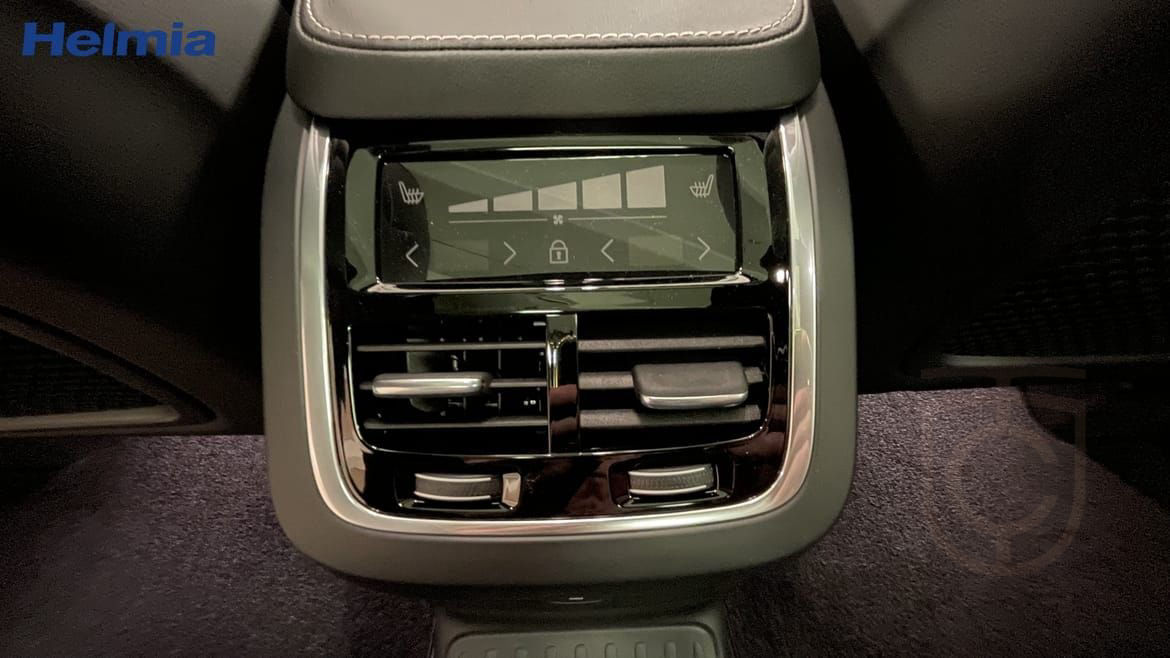 Volvo XC90 T8 Ultra Dark Edition