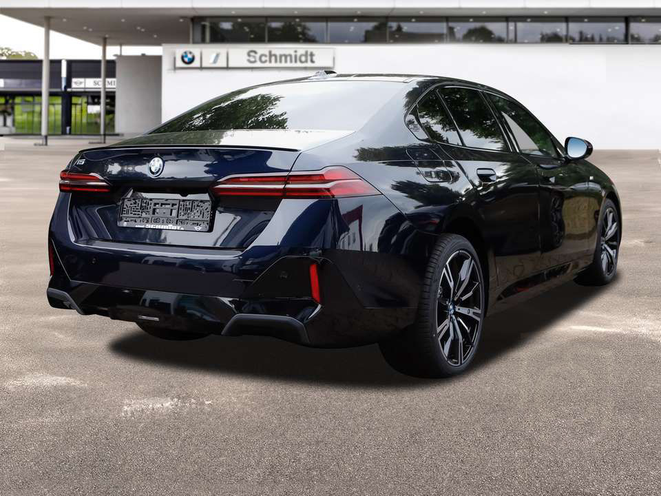 BMW i5