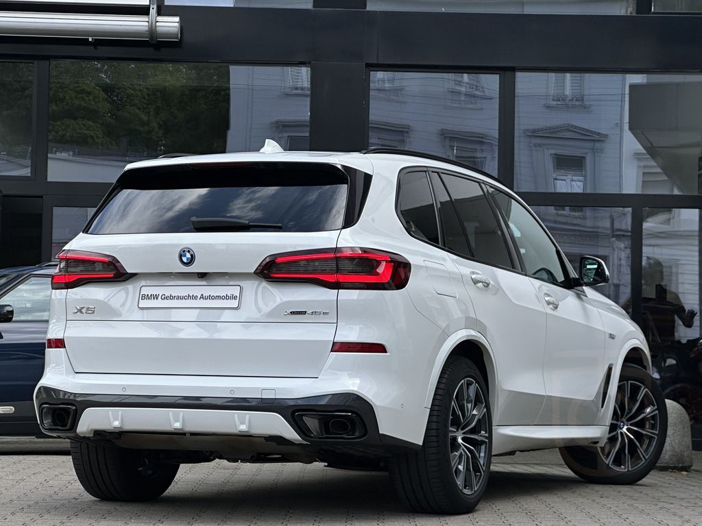 BMW X5 xDrive45e M Sport Laser Pano DA Prof PA+ B&W