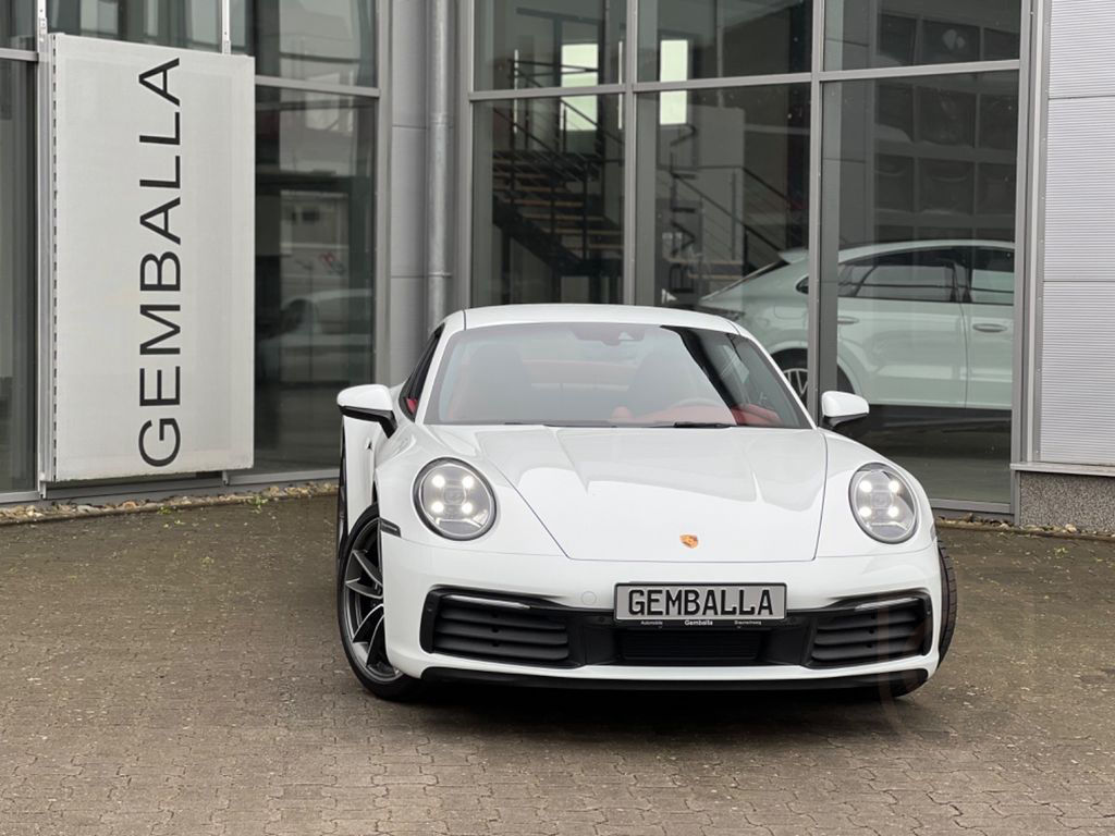 Porsche 911 992 CARRERA COUPE, MY 2023, EZ. 08/2025