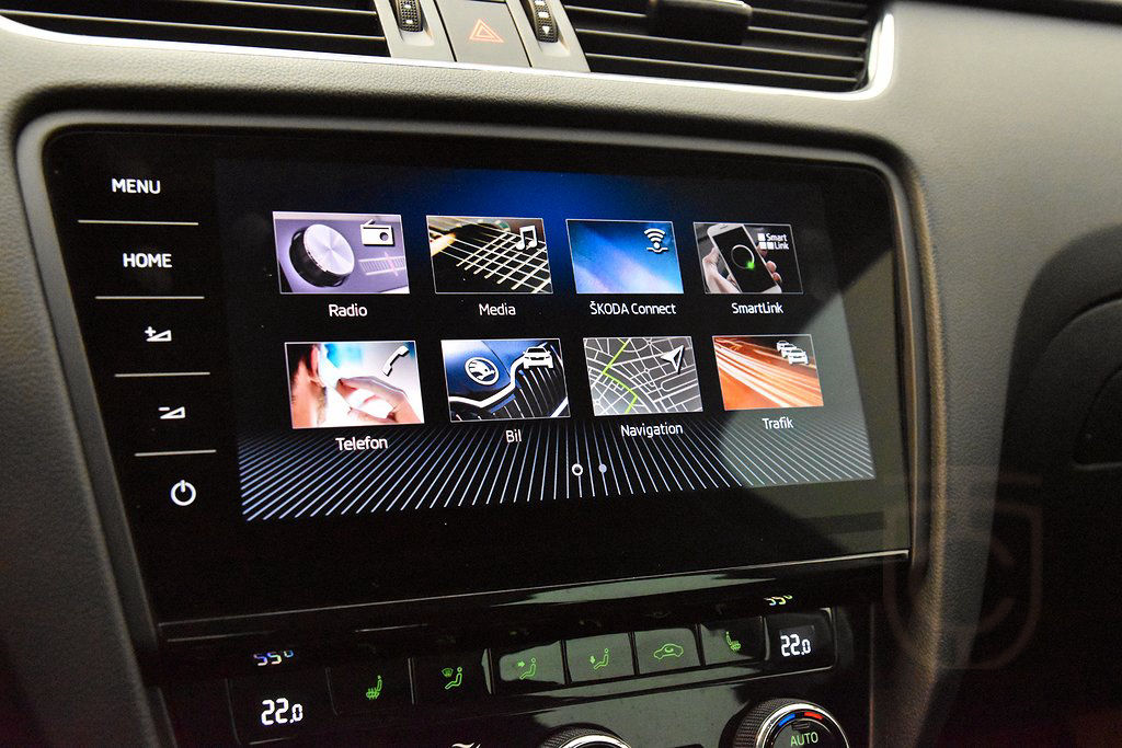 Skoda Octavia Scout 2.0 TDI 4x4 DSG Premium Nav Värmare Drag