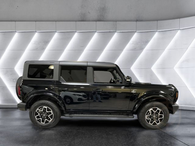 Ford Bronco 4x4 EcoBoost ''Outer Banks'' - Frontkamer