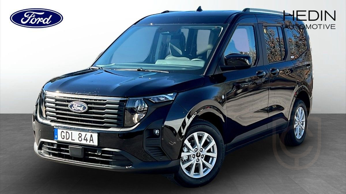 Ford Tourneo Courier Titanium
