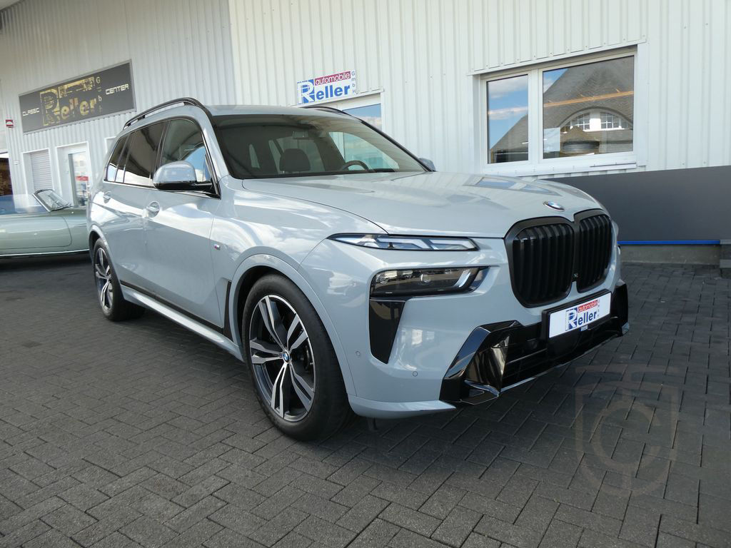BMW X7 xDrive 40 i M Sport Panorama Head-Up