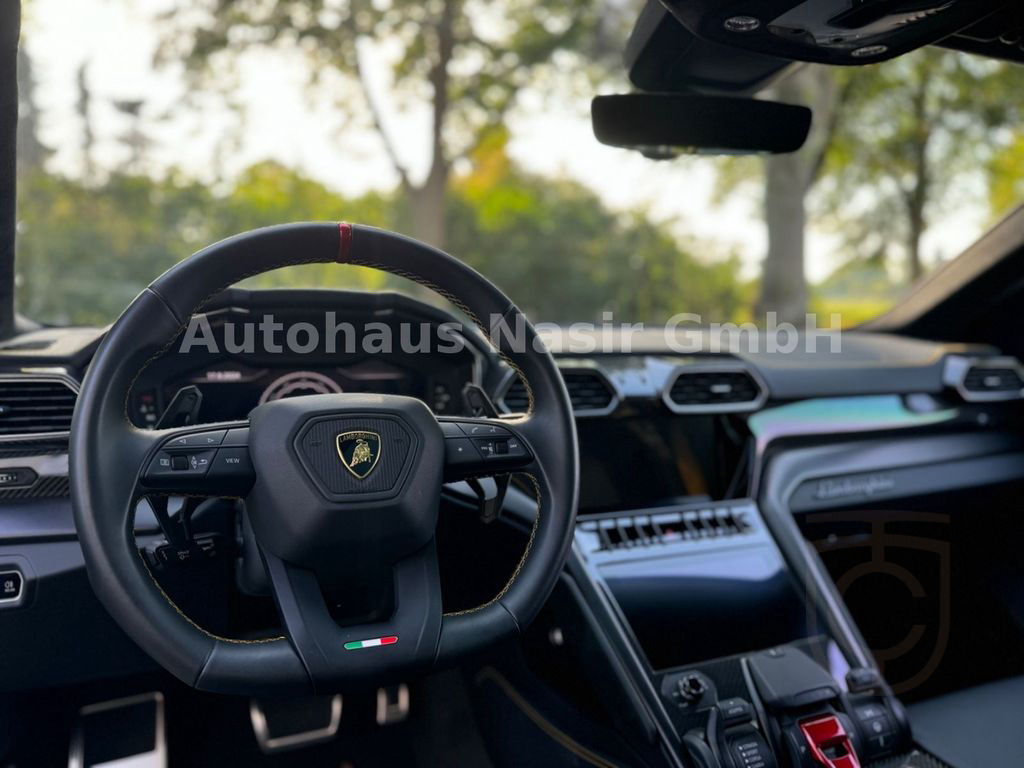 Lamborghini Urus S /BIG CARBON PCK/B&O/23"/MASSAGE/PANORAMA