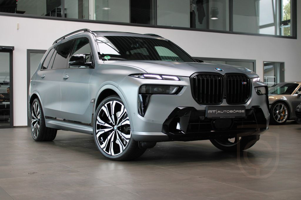 BMW X7 M60i M SPORT PAKET PRO/SKY-LOUNGE/FROZEN GREY