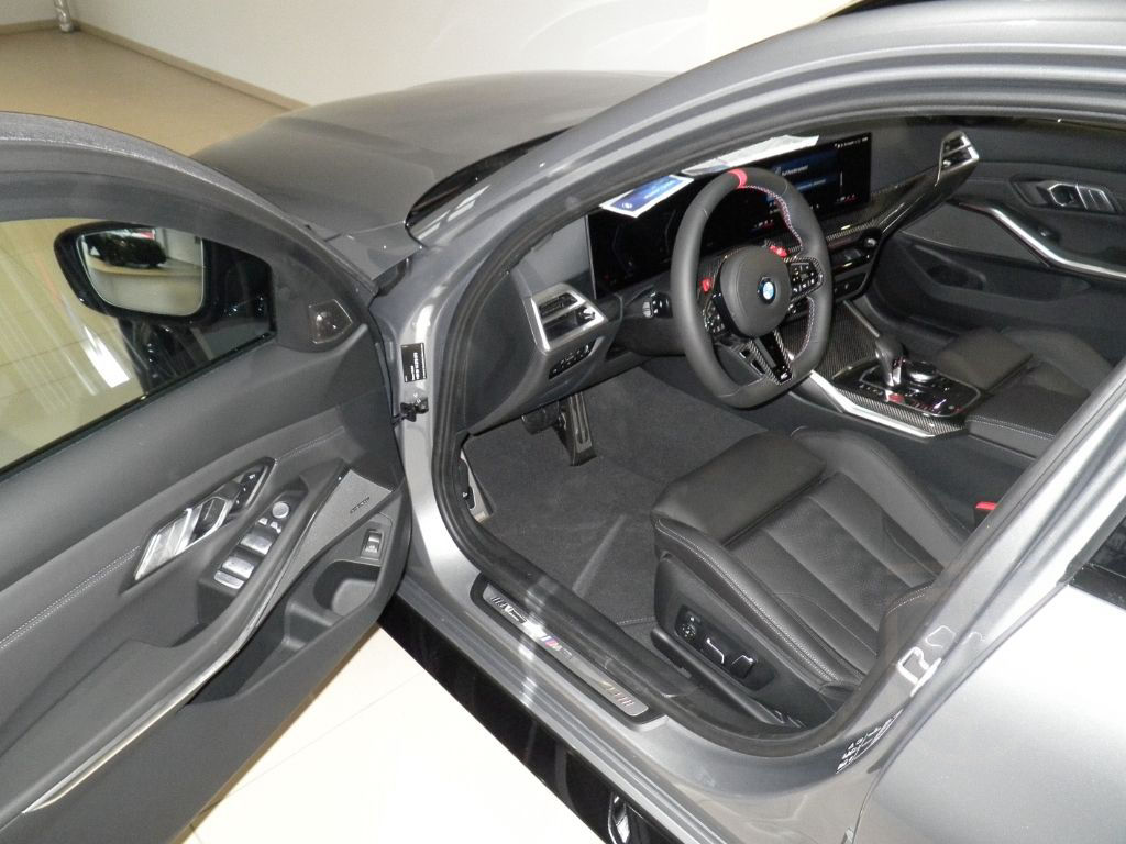BMW M3 Competition Touring mit M x HUD AD Navi Leder