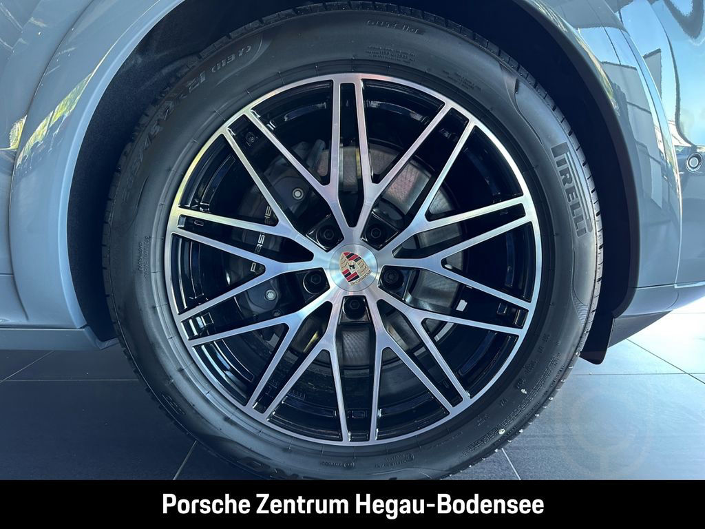 Porsche Cayenne E-Hybrid Coupe/Sportabgasanlage/PASM/BOS