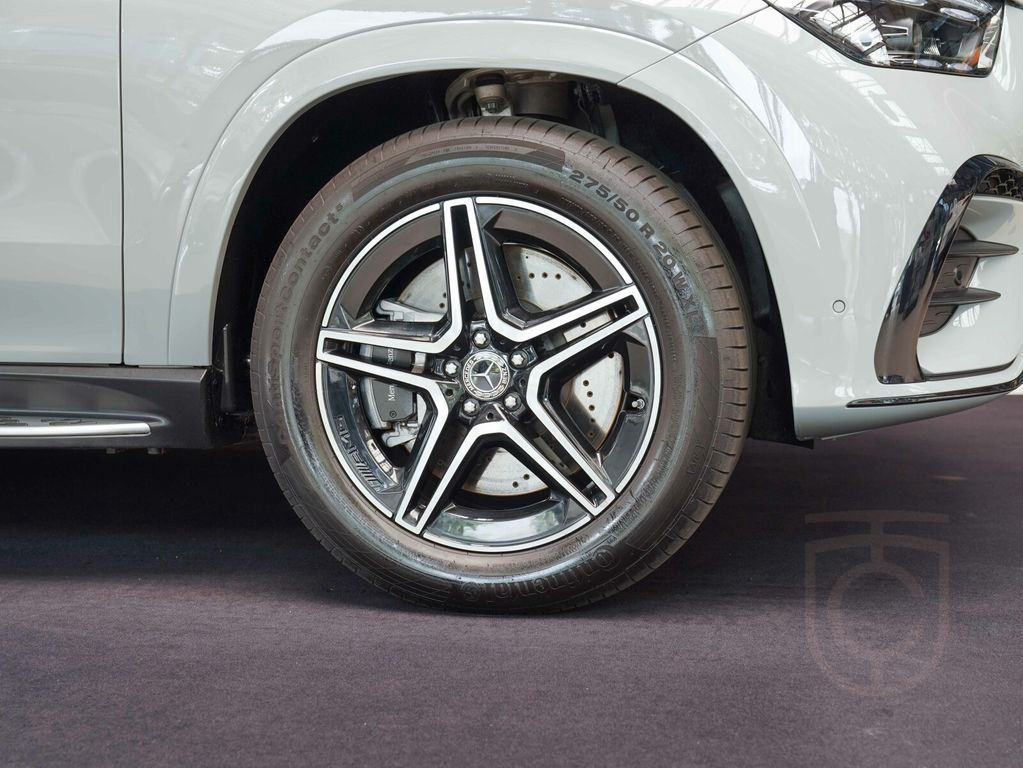 Mercedes-Benz GLE 400 e 4M Coupé AMG Line Night alpingrau Pano