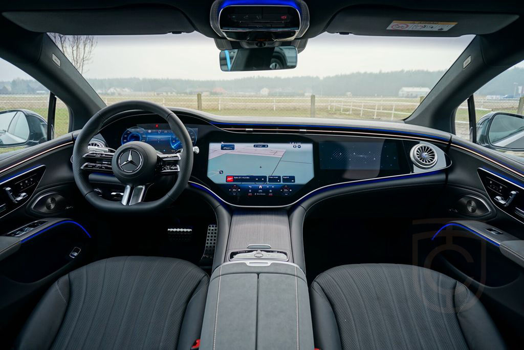 Mercedes-Benz EQS 450 4Matic AMG/PREMIUM/PANO/360/20"