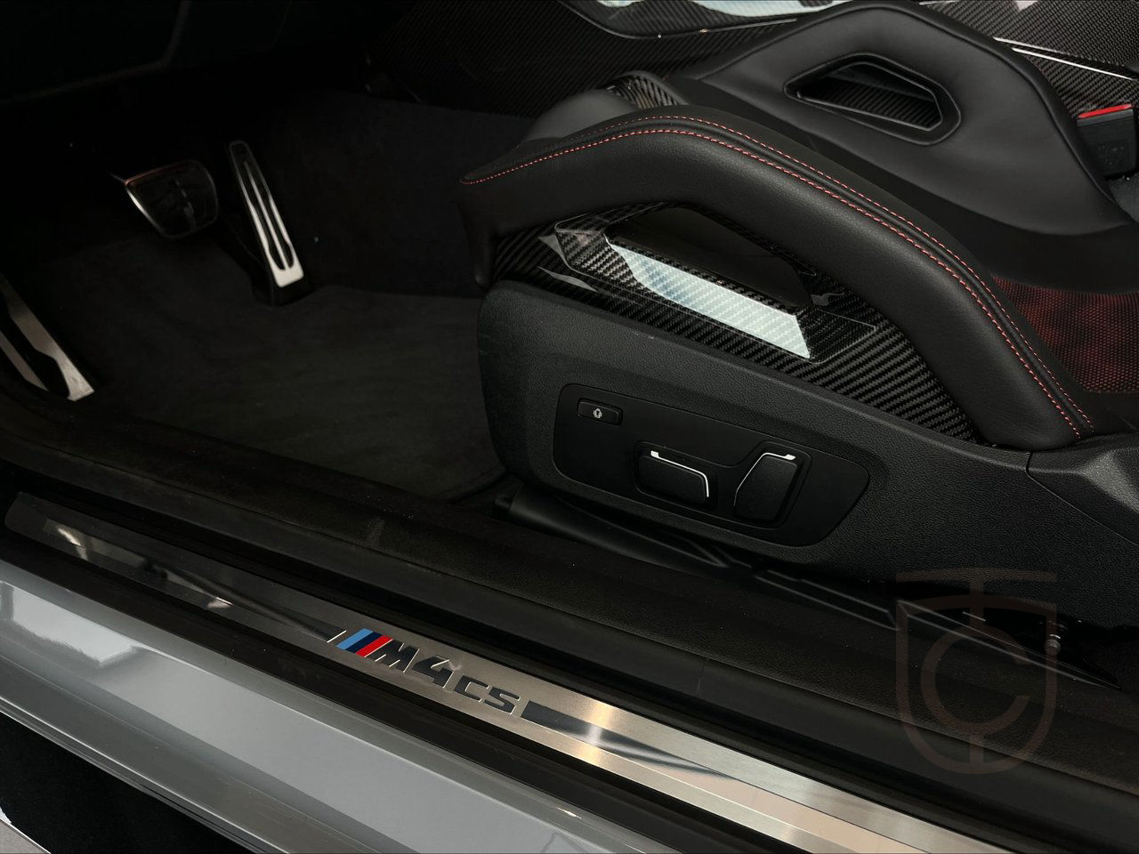 BMW M4 CS
