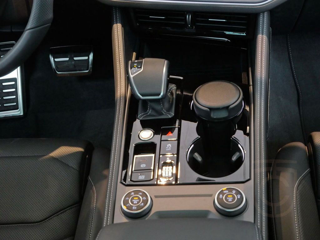 Volkswagen Touareg R-Line 3.0 TDI 4M HUD*PANO*STANHZG*LEDER