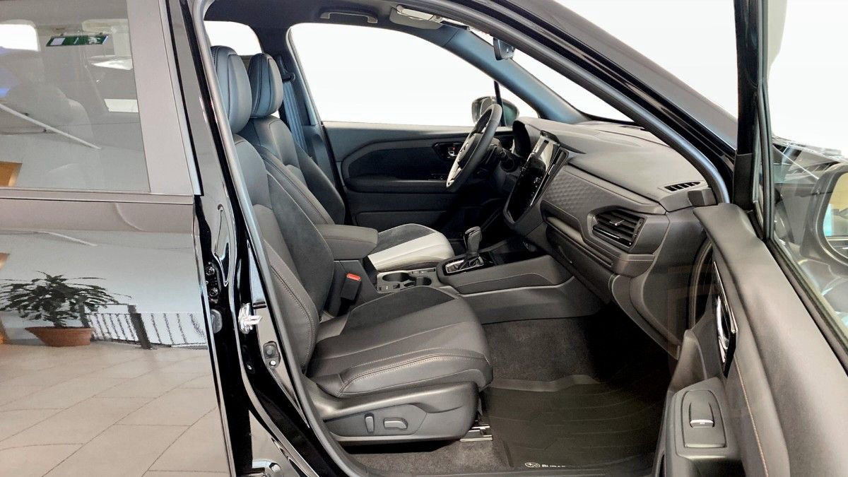 Subaru Forester 2.0 E-BOXER LIMITED
