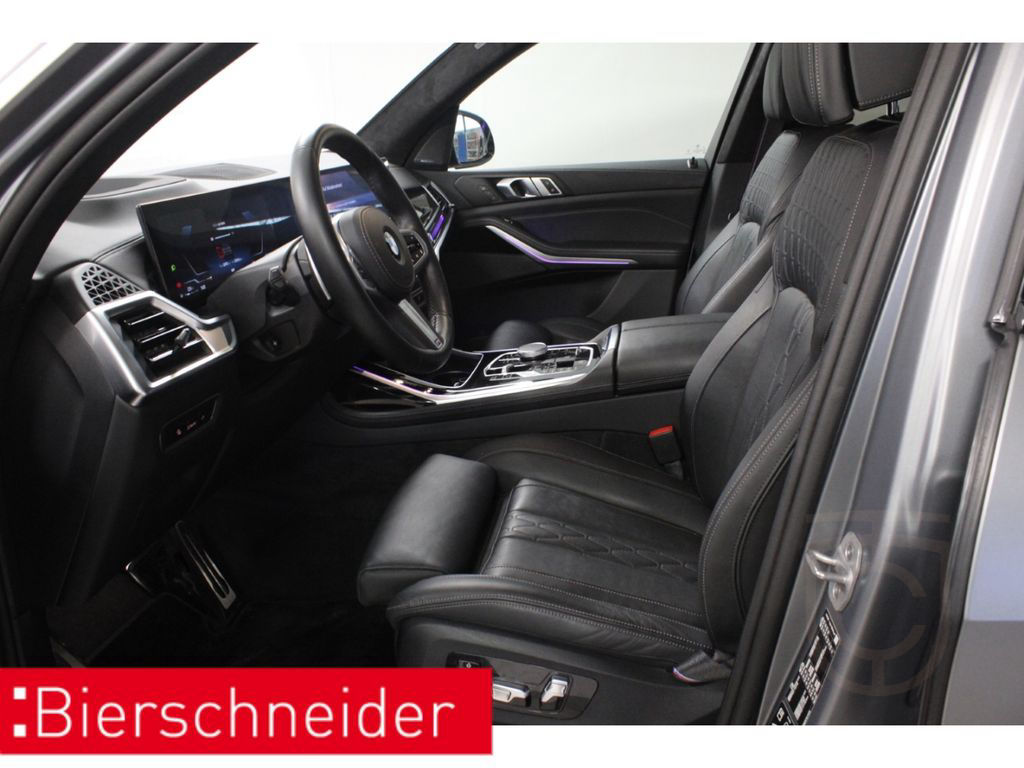 BMW X7 xDrive 40d M-Sport Pro 22 PANO AHK 7-SITZ H K