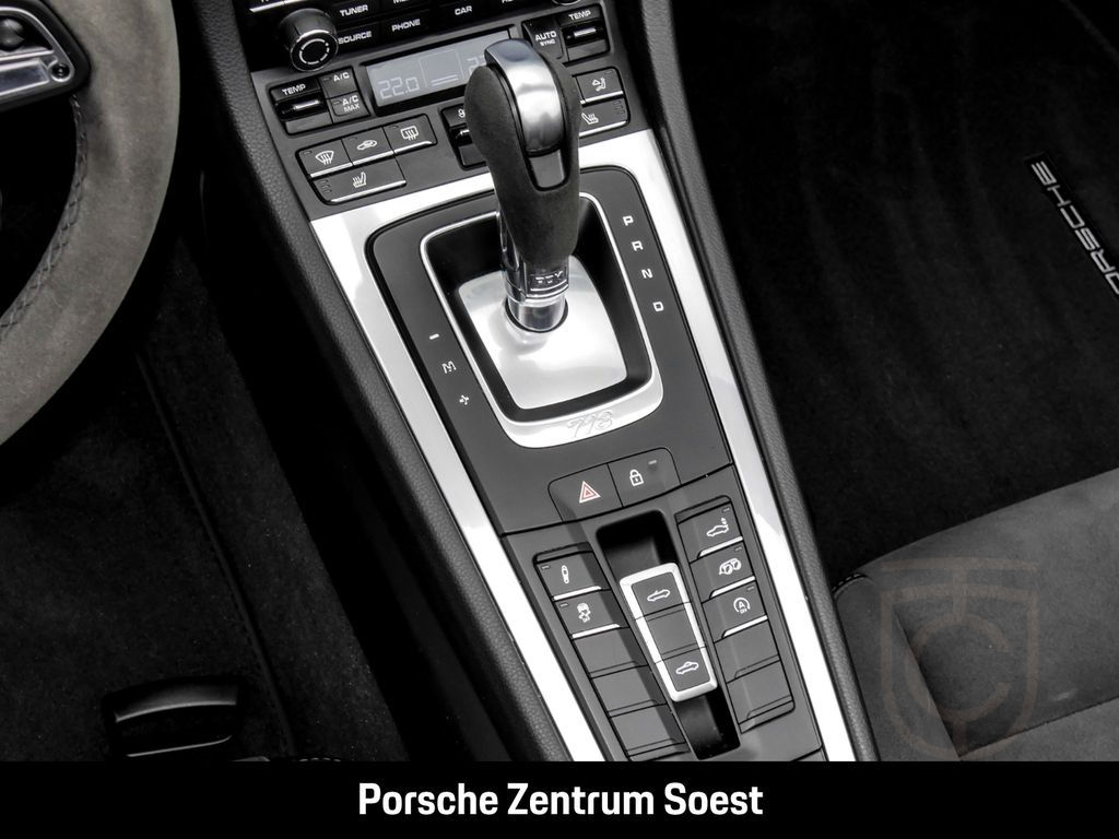 Porsche Boxster GTS 4.0/ParkAssistent/Apple-CarPlay/BOSE