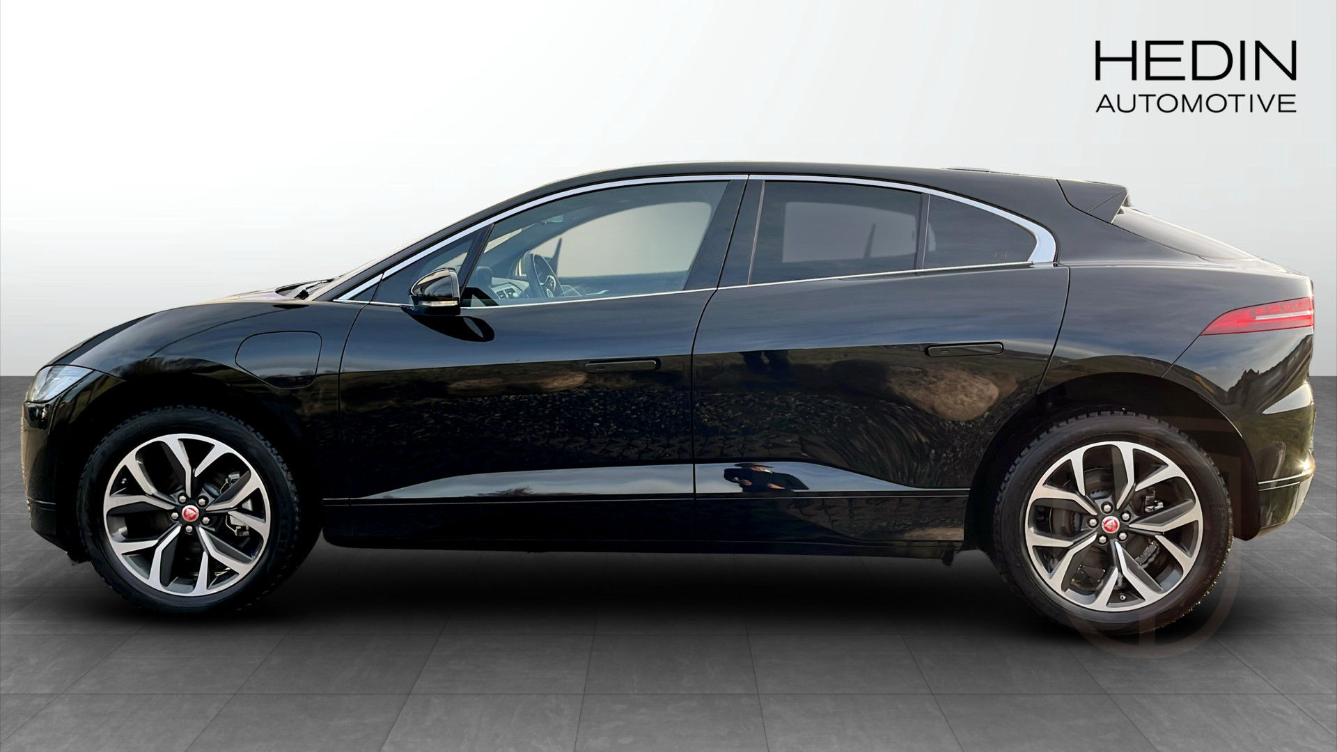 Jaguar I-Pace EV400