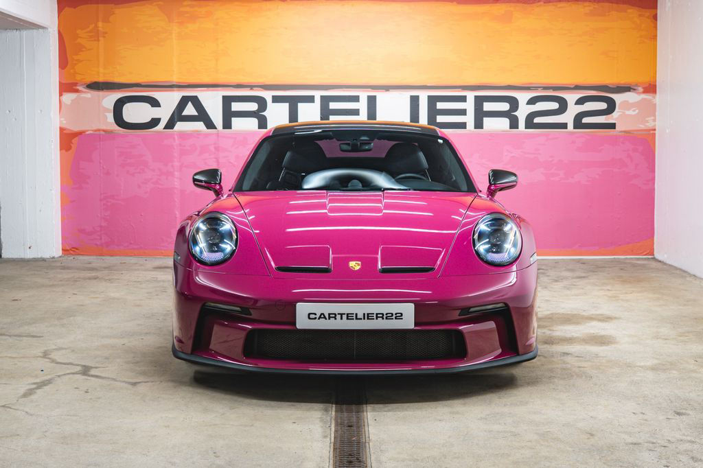 Porsche 992 GT3 TOURING STOCK LIKE NEW