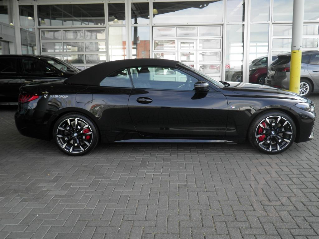 BMW 420 i Cabrio Sportpaket Navi Digitales Cockpit M