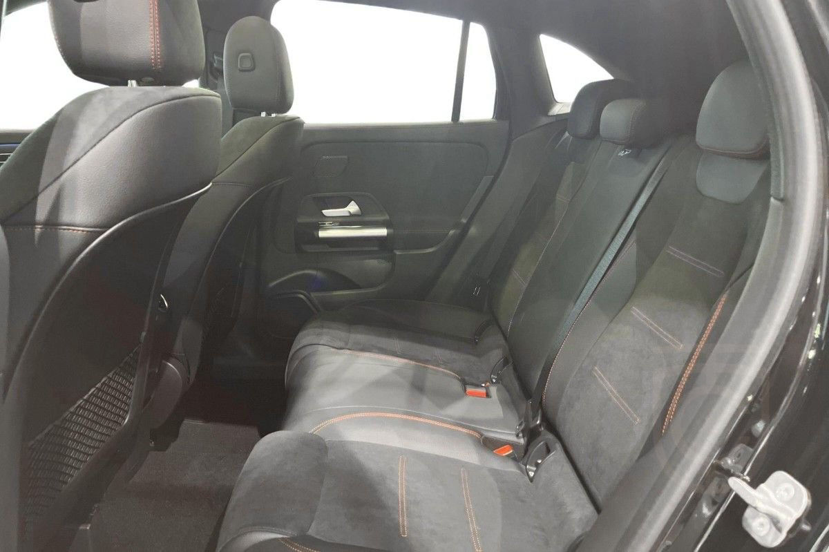 Mercedes-Benz GLA 200 AMG-Line Premium