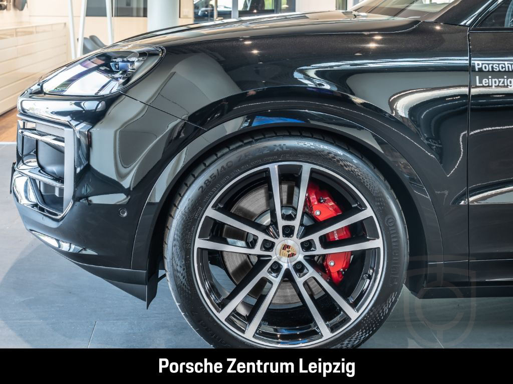 Porsche Cayenne S HD-Matrix InnoDrive PDCC InnoDrive HUD