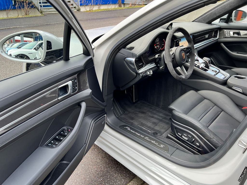 Porsche Panamera Turbo S V8 #KREIDE! SAMMLER AUSSTELLER!