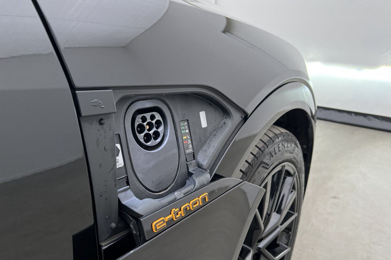 Audi E-Tron 55 Q