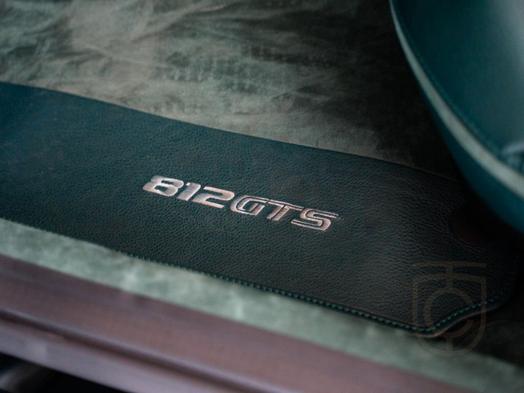 Ferrari 812 GTS *ADAS*LIFT*KARBON*SONDERLACK*JBL*
